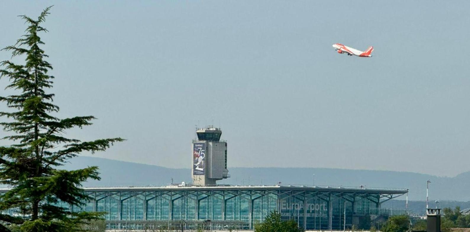 Homely Basel Airport Saint-Louis  Eksteriør bilde
